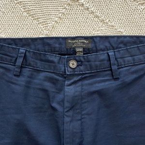 Men’s Banana Republic Navy Chino Pants 34x34